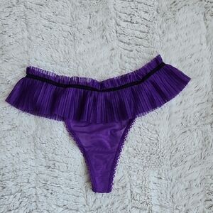 La Vie En Rose Purple Ruffled Bottoms